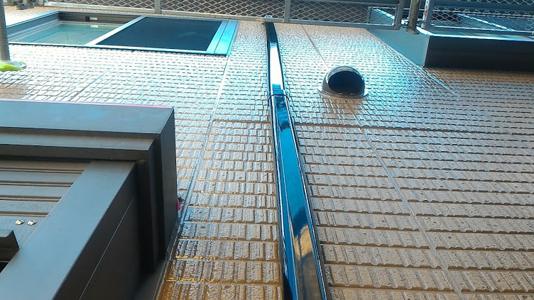 エアコンスリムダクト取り付け